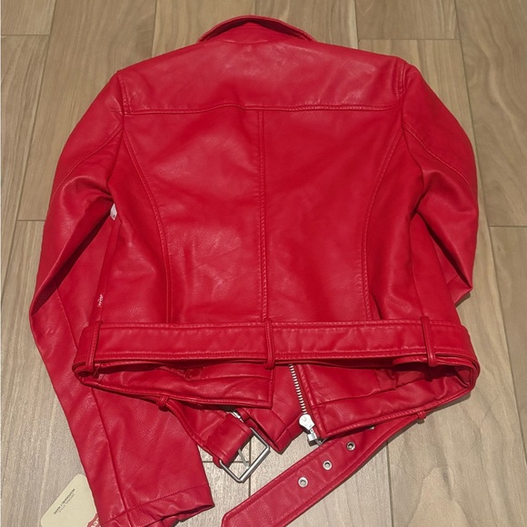 NWT Levi's Vibrant Red Leather Biker Jacket - Picture 2 of 4